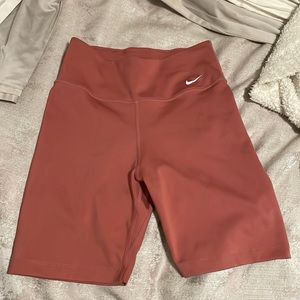 Nike running short